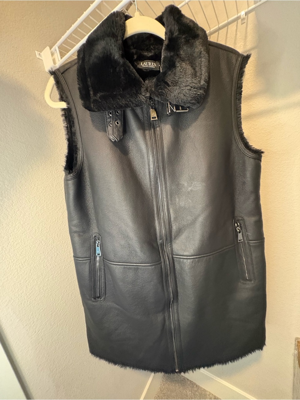 Ralph Lauren Black Faux-Shearling Leather Vest with Zip Pockets size small - Picture 4 of 16